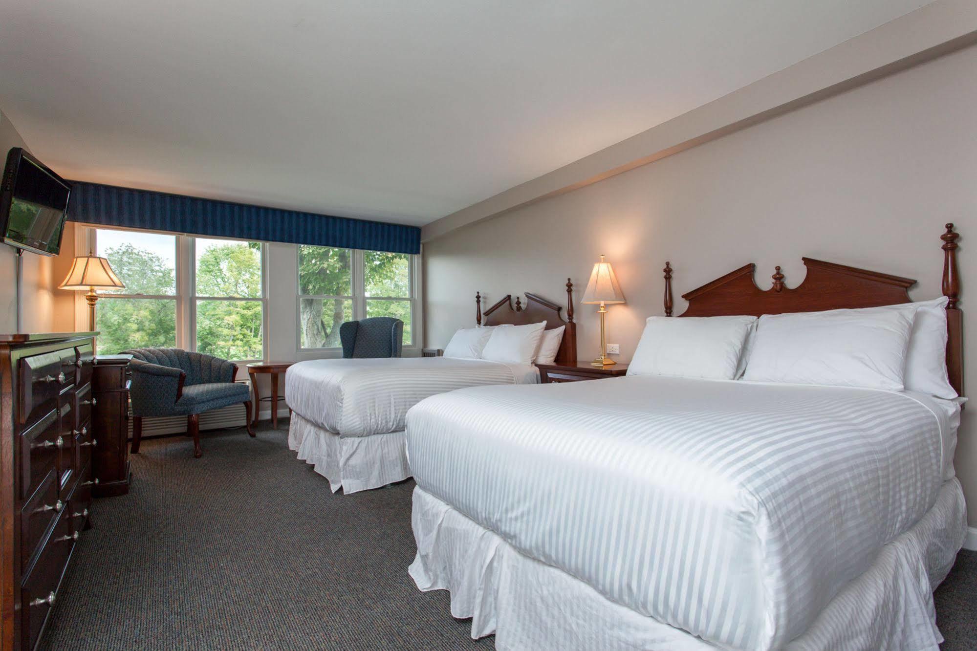 The Shire Woodstock Hotel Buitenkant foto